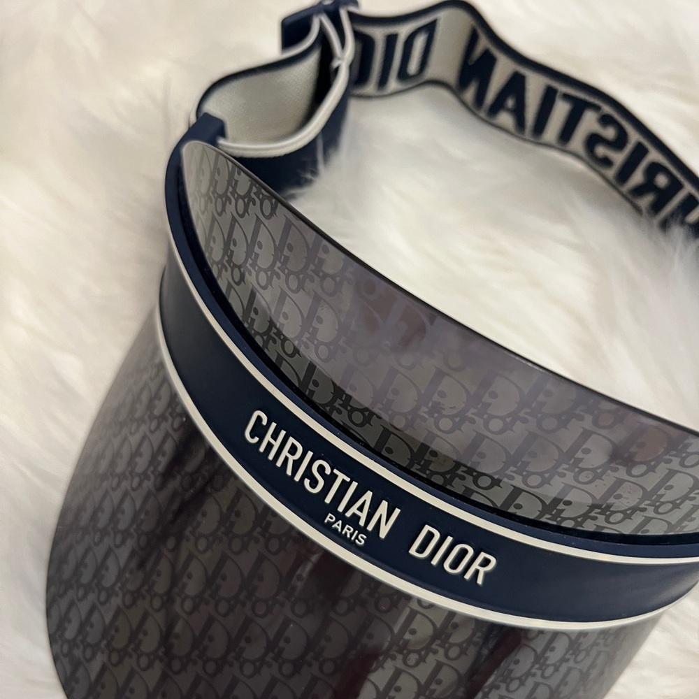 Christian Dior Visor - Picture 2 of 4